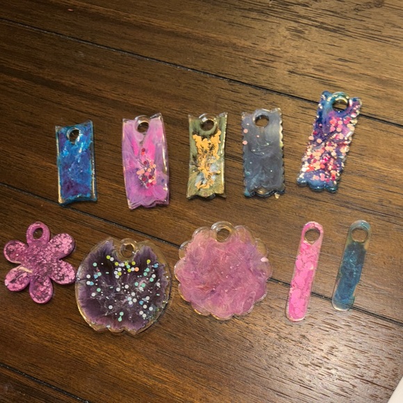 Givvy Random - Picture 3 of 14